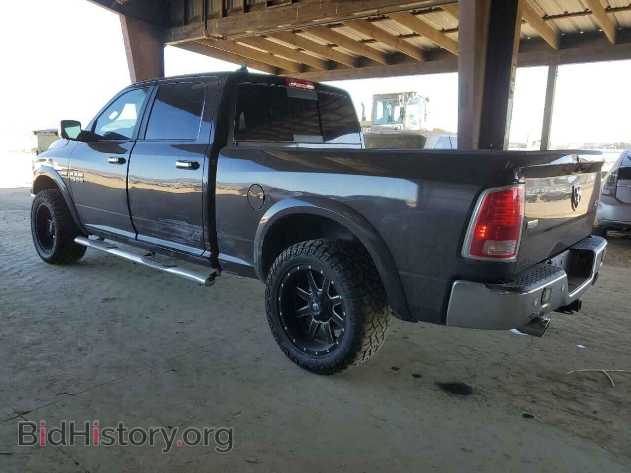2017 RAM 1500 - VIN: 1C6RR7VTXHS690713 - Фото 2