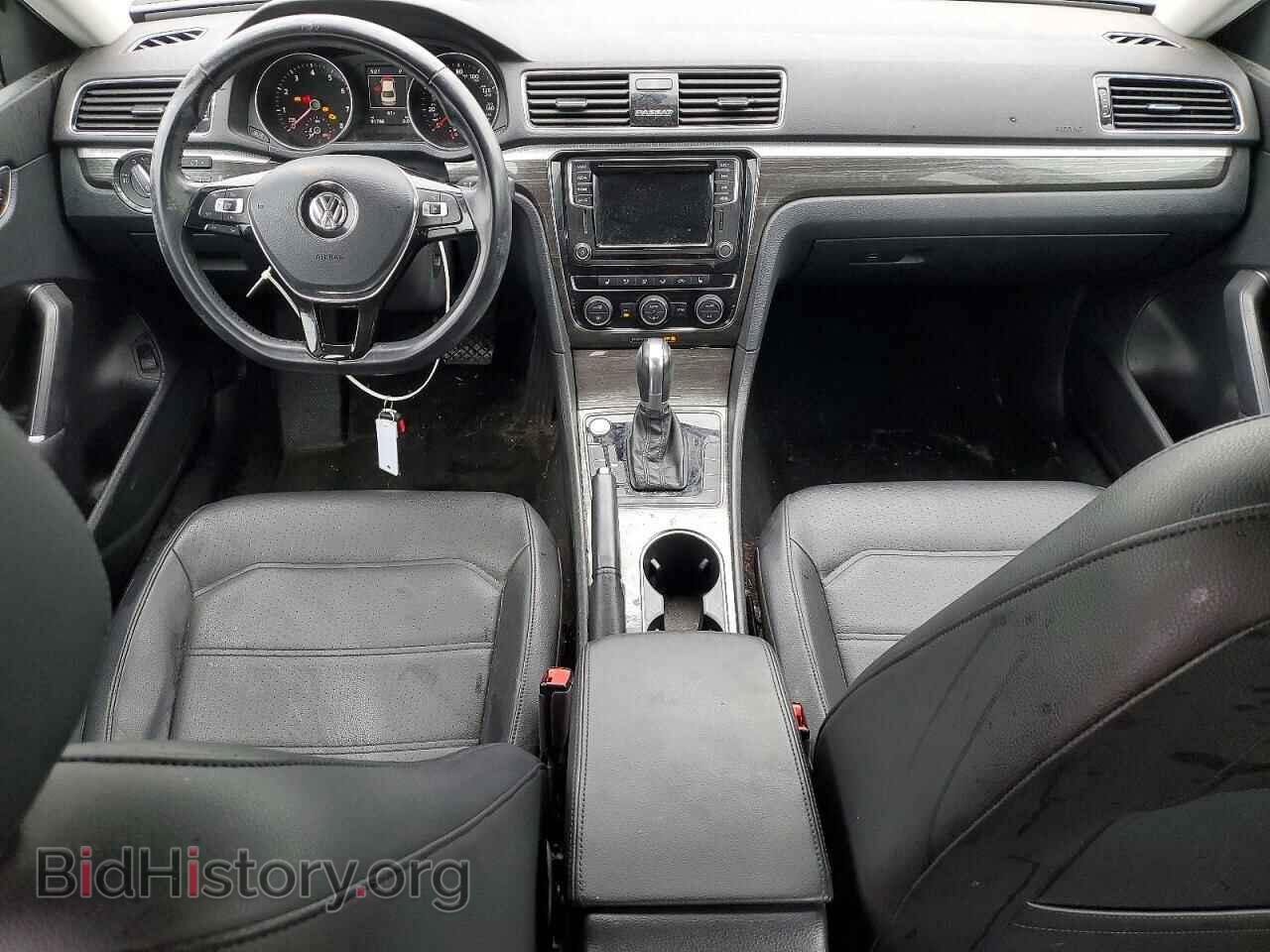 2018 VOLKSWAGEN PASSAT - VIN: 1VWBA7A30JC048666 - Фото 8