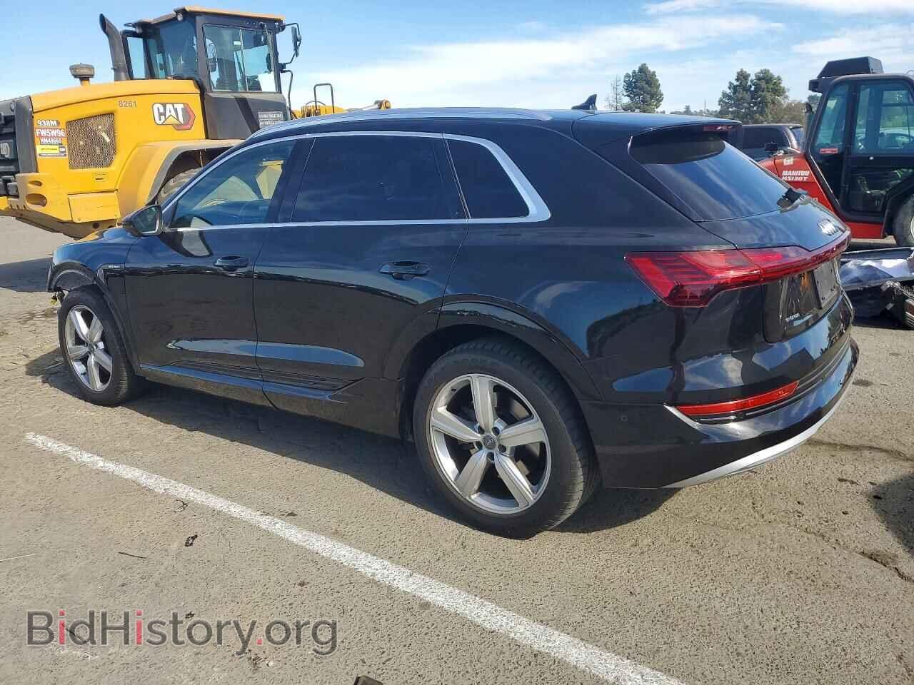 2019 AUDI E-TRON - VIN: WA1LABGE3KB016671 - Фото 2