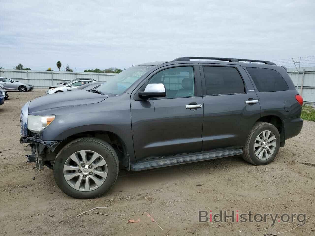 Photo 5TDJY5G17BS051553 - TOYOTA SEQUOIA 2011