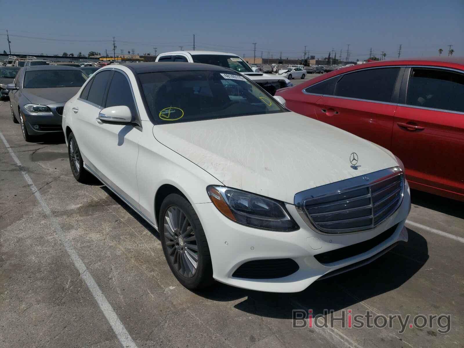 Photo 55SWF4JB1FU049068 - MERCEDES-BENZ C CLASS 2015