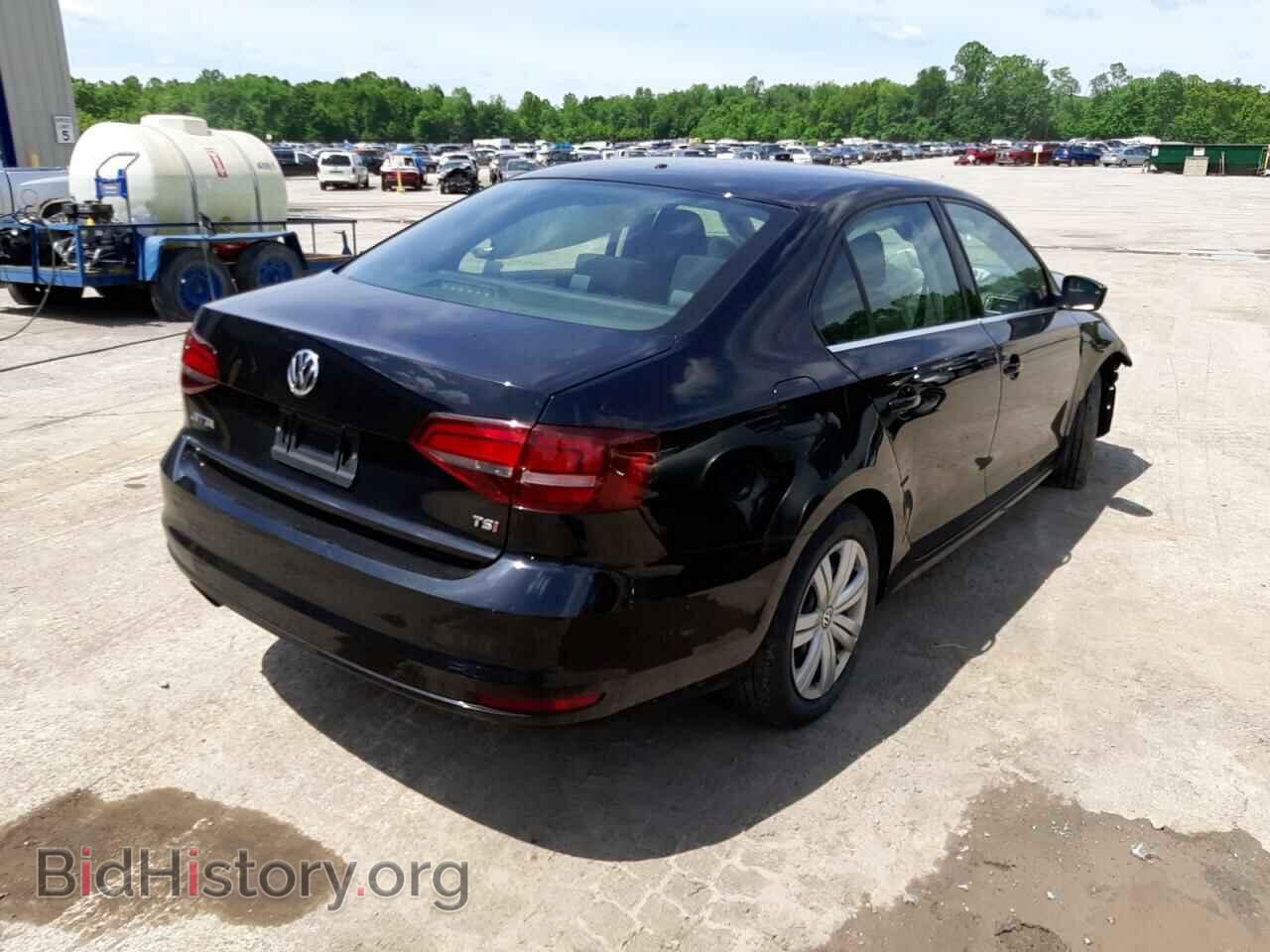 2017 VOLKSWAGEN JETTA - VIN: 3VW2B7AJ4HM400443 - Фото 4