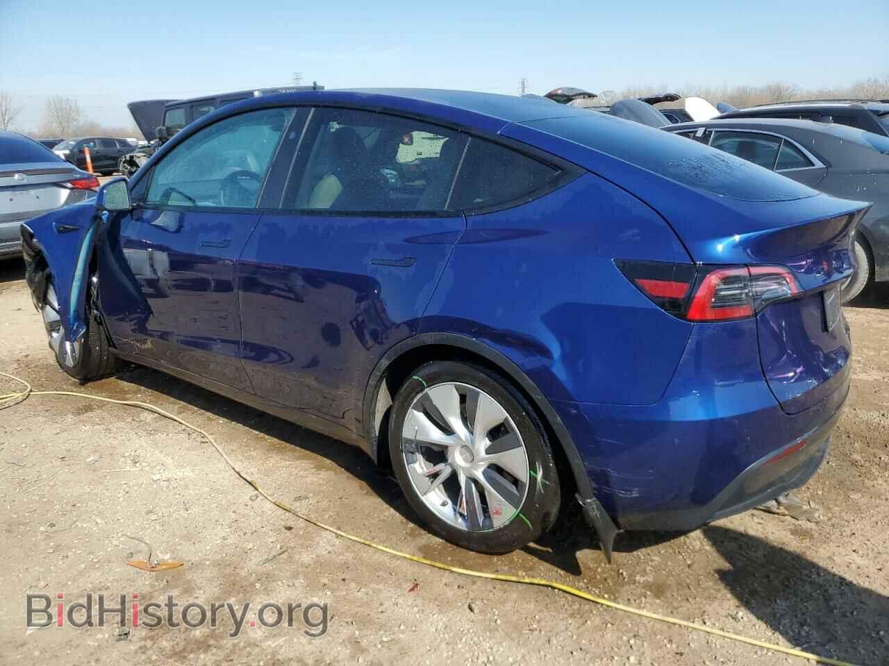 2023 TESLA MODEL Y - VIN: 7SAYGAEE4PF904814 - Фото 2