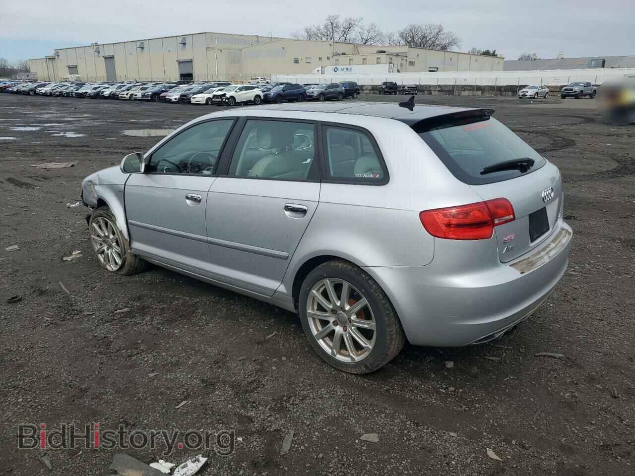 2010 AUDI A3 - VIN: WAUKFAFM6AA093431 - Фото 2