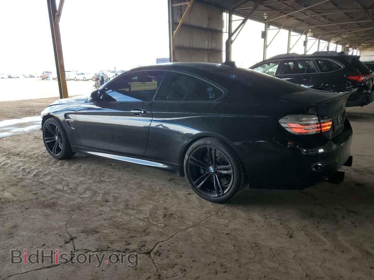2015 BMW M4 - VIN: WBS3R9C57FK332375 - Фото 2
