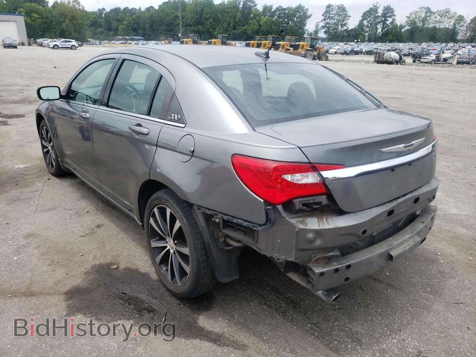 2011 CHRYSLER 200 - VIN: 1C3BC8FG1BN577620 - Photo 3