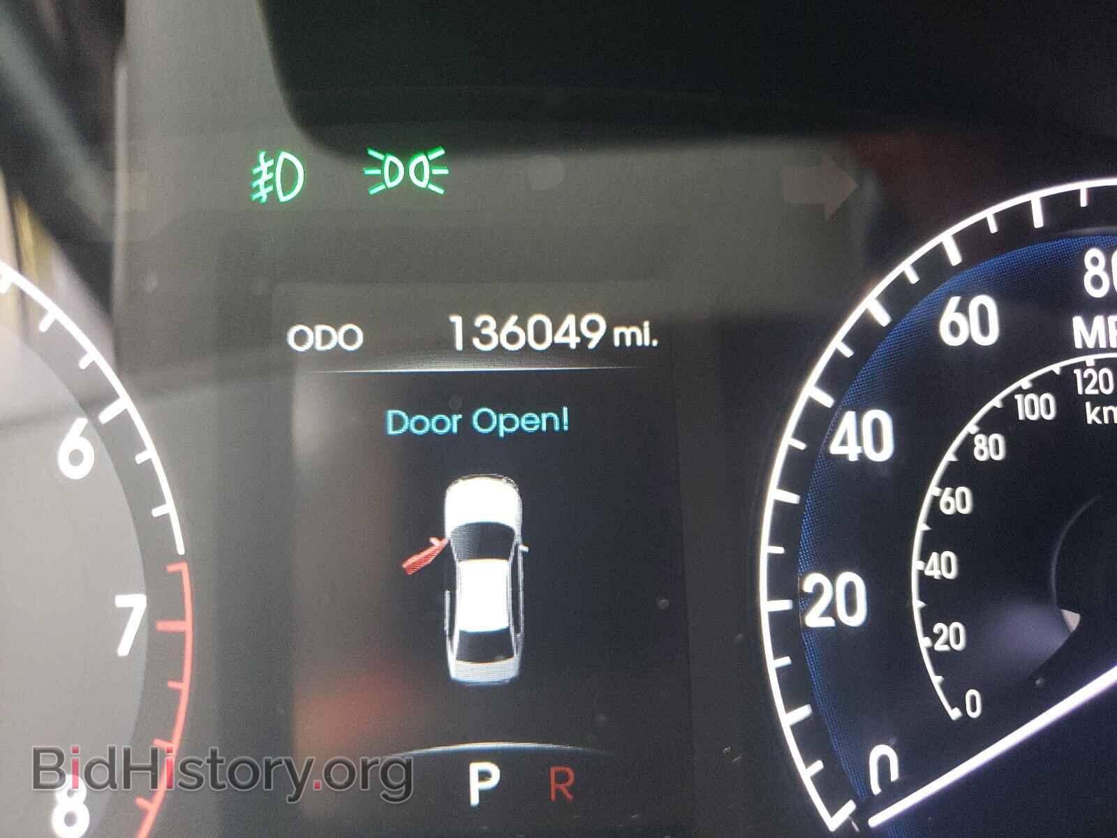 2012 HYUNDAI GENESIS - VIN: KMHGC4DF6CU187569 - Фото 8