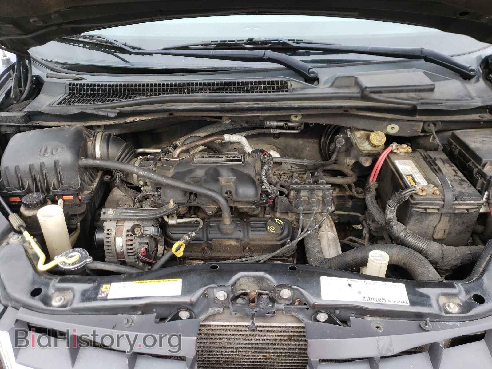 2008 CHRYSLER MINIVAN - VIN: 2A8HR54P68R823992 - Фото 7