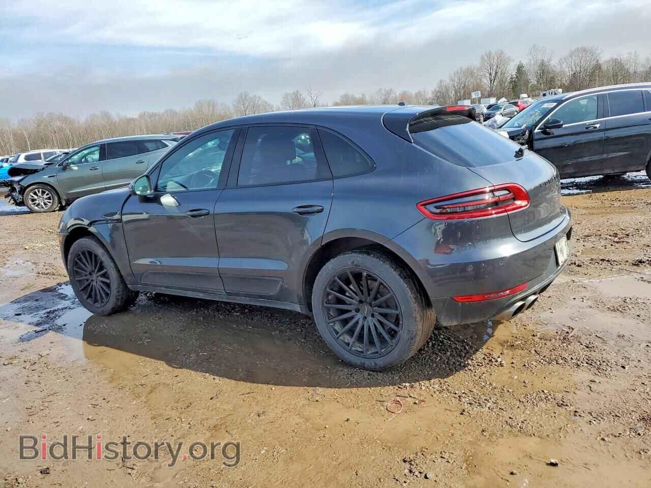 2017 PORSCHE MACAN - VIN: WP1AB2A56HLB14842 - Photo 2