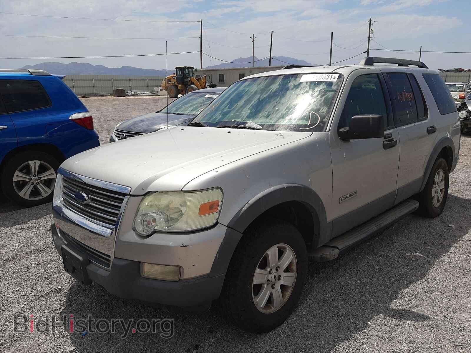 2006 FORD EXPLORER - VIN: 1FMEU63E76ZA07077 - Photo 2