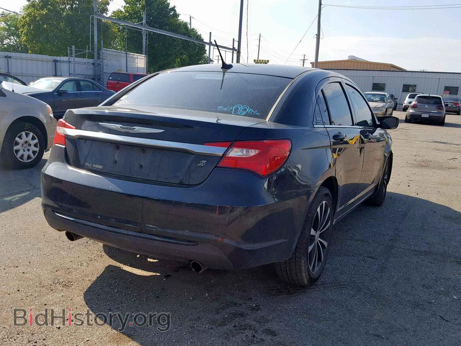 2011 CHRYSLER 200 - VIN: 1C3BC8FGXBN600165 - Фото 4
