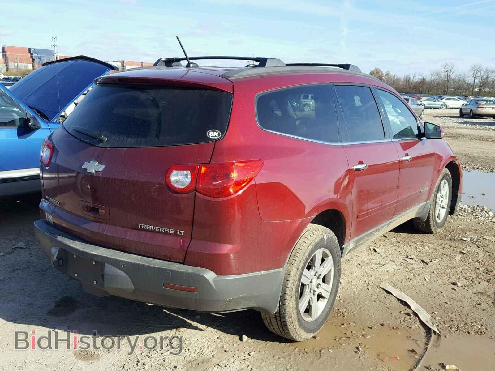2009 CHEVROLET TRAVERSE - VIN: 1GNER23D39S174708 - Photo 4
