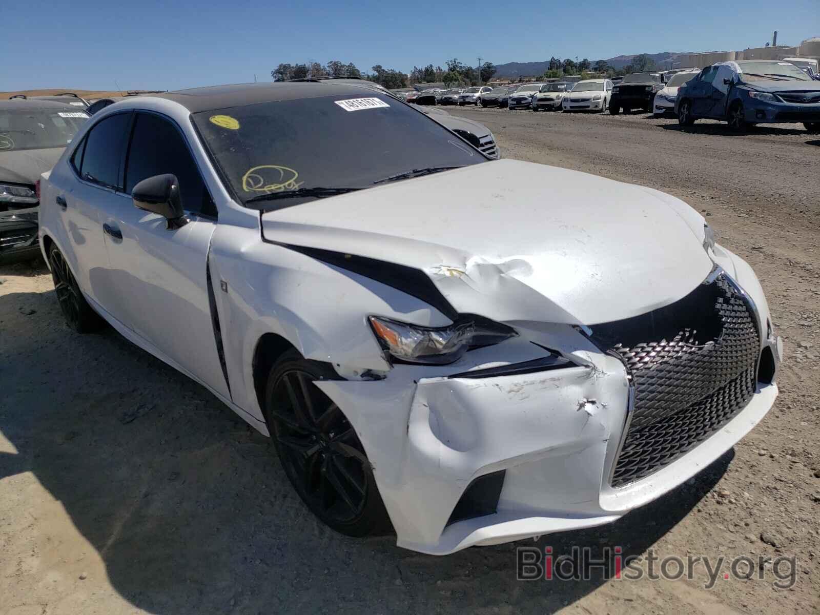 Photo JTHBF1D23F5082695 - LEXUS IS 2015