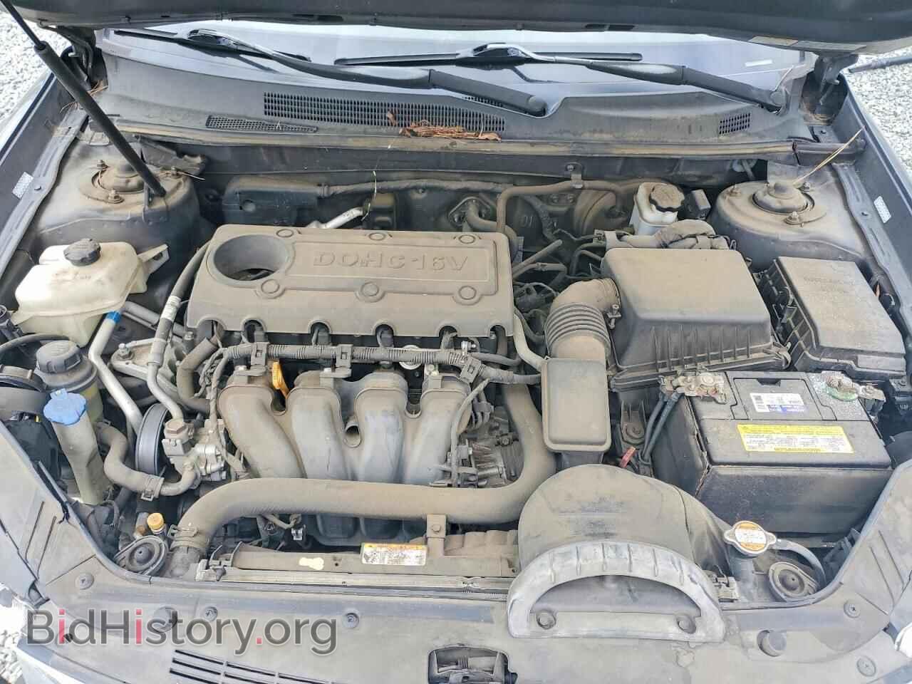 2009 KIA OPTIMA - VIN: KNAGE228695361776 - Фото 11