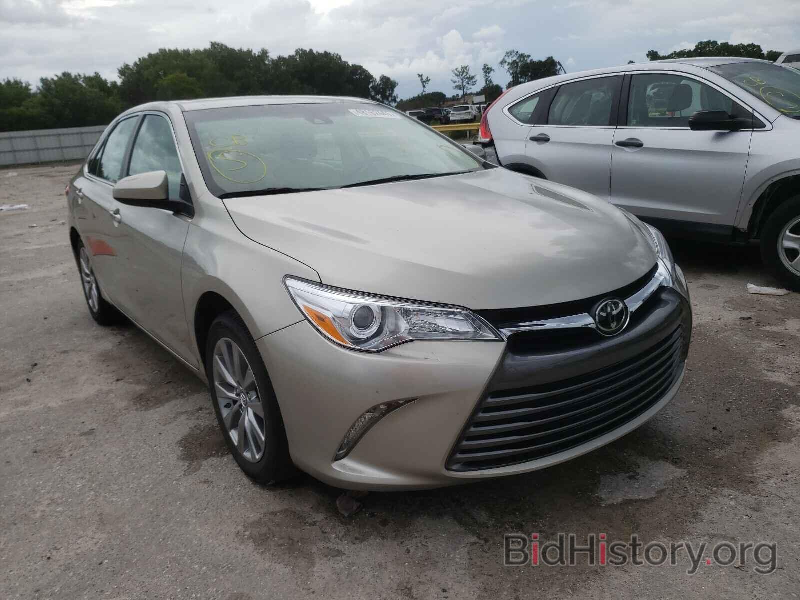 Photo 4T1BF1FK6HU781872 - TOYOTA CAMRY 2017