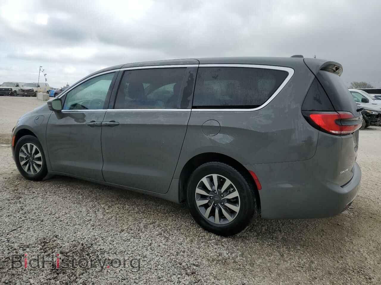 2022 CHRYSLER PACIFICA - VIN: 2C4RC1L73NR144975 - Фото 2