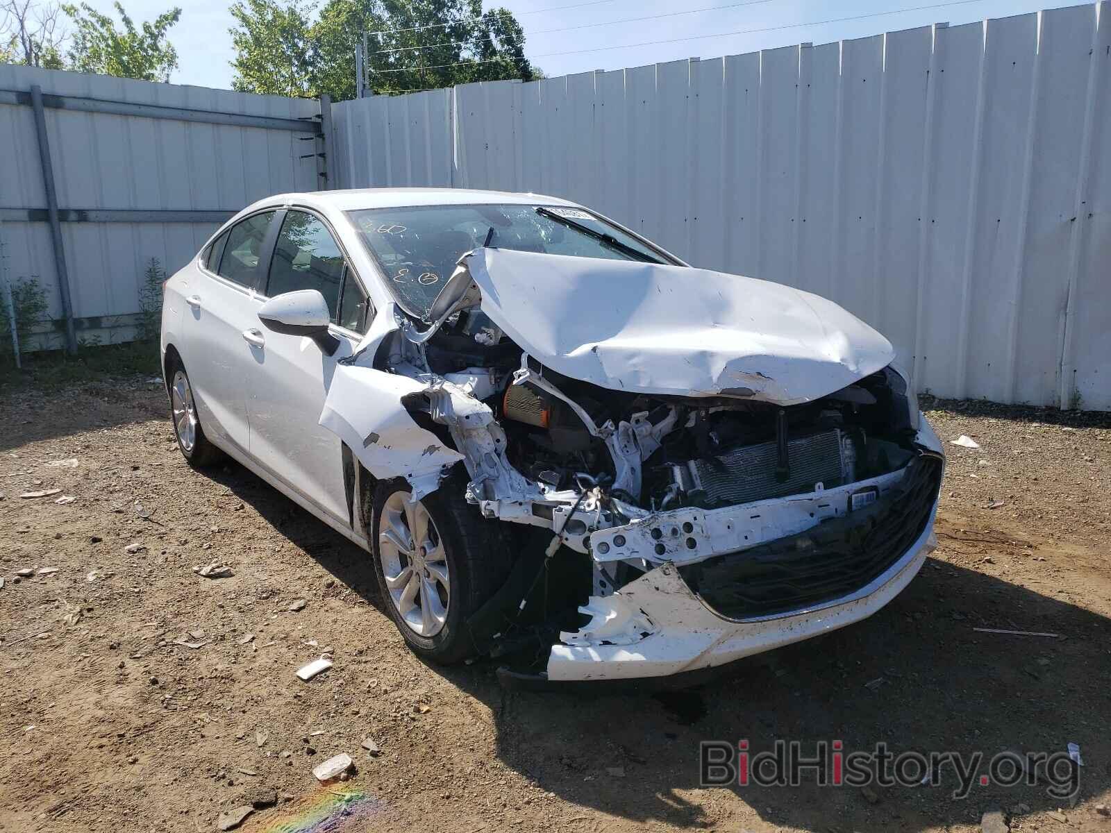 Photo 1G1BE5SM9K7142907 - CHEVROLET CRUZE 2019