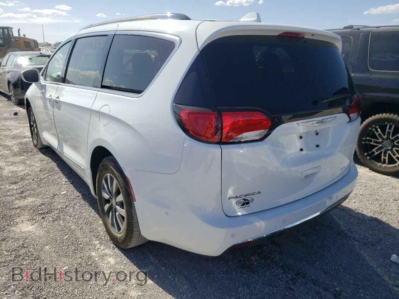 2020 CHRYSLER PACIFICA - VIN: 2C4RC1EG4LR135759 - Photo 3