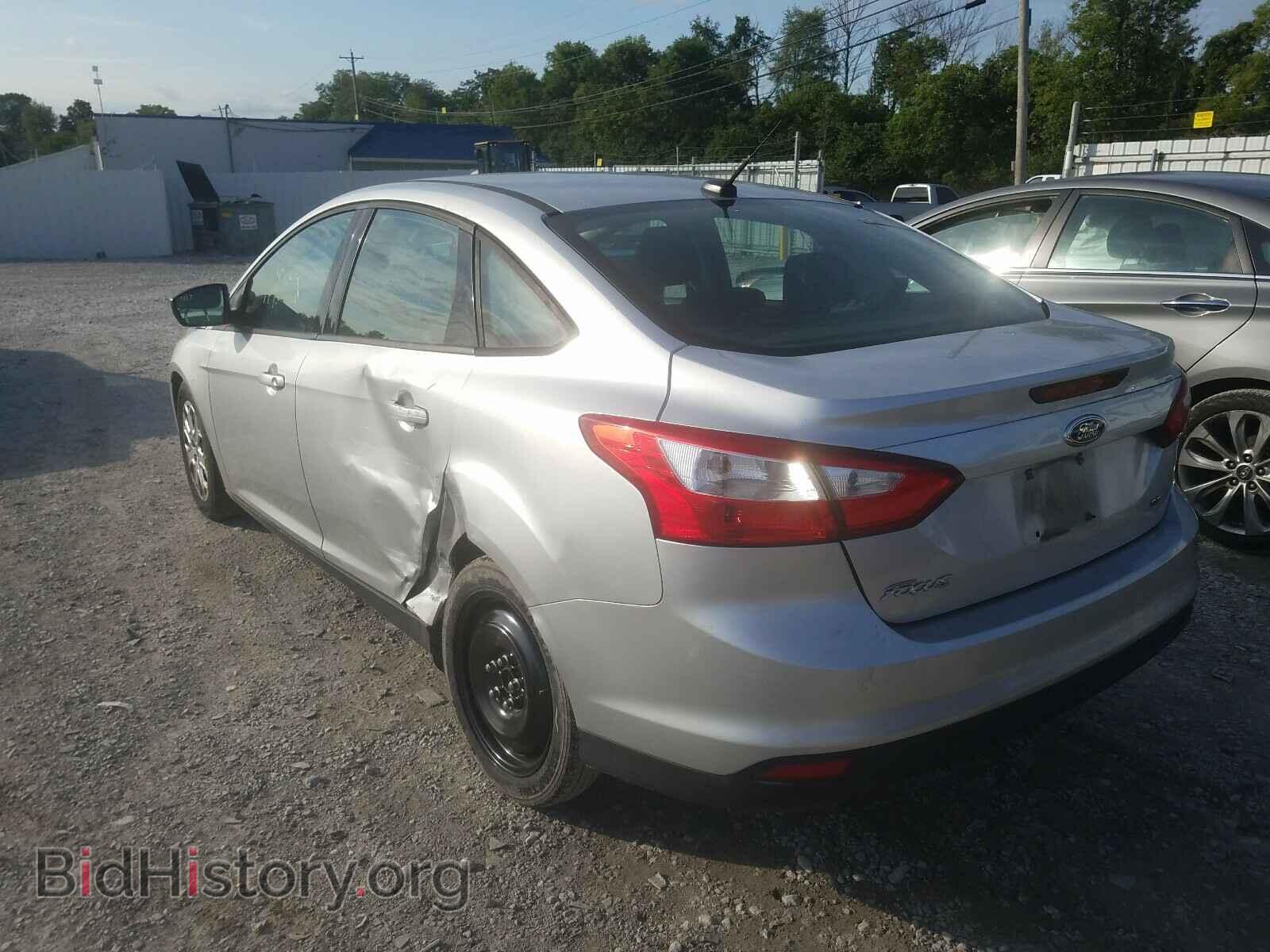 2012 FORD FOCUS - VIN: 1FAHP3F22CL211752 - Photo 3