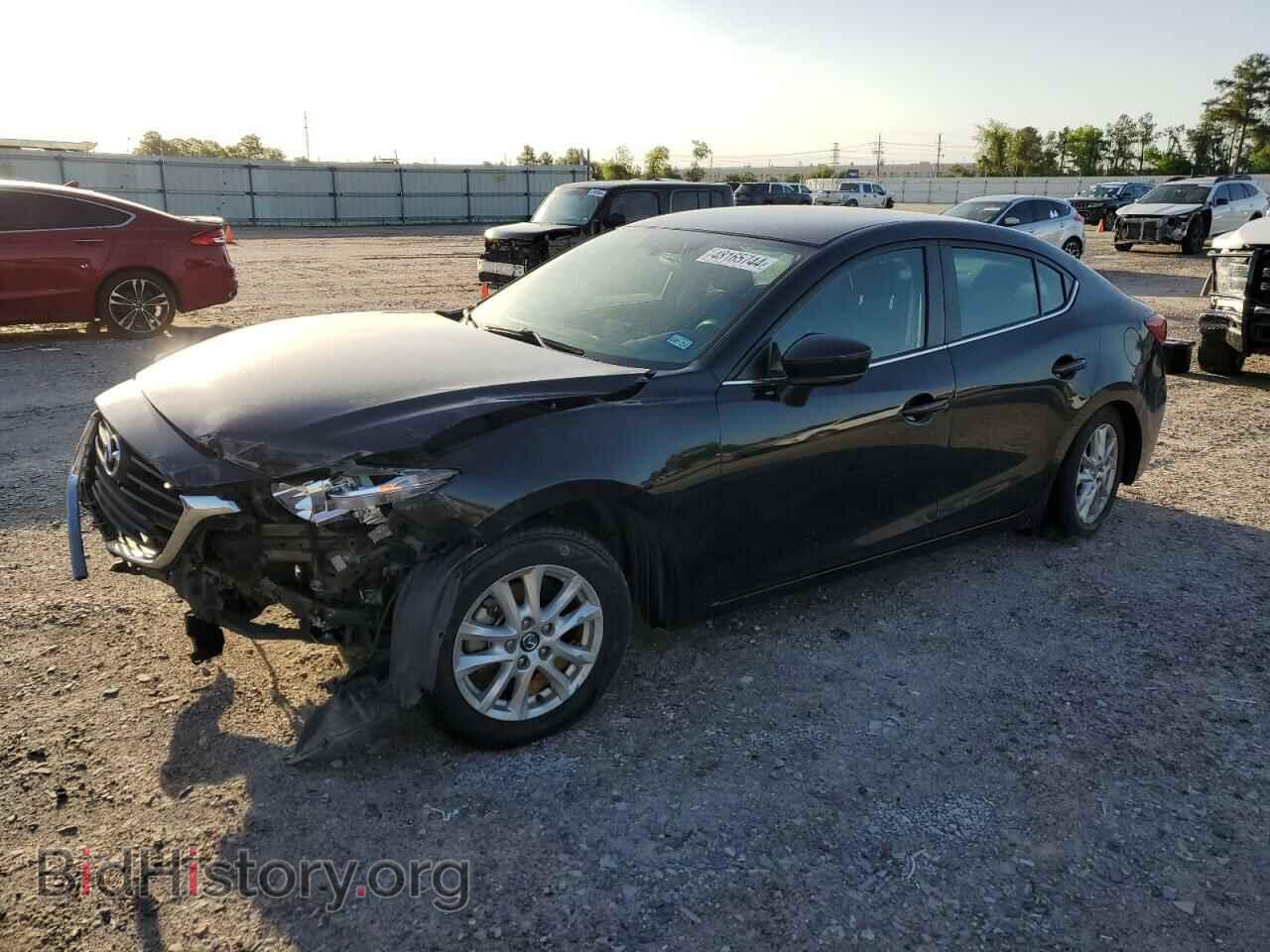 Фотография 3MZBN1U71HM153810 - MAZDA 3 2017