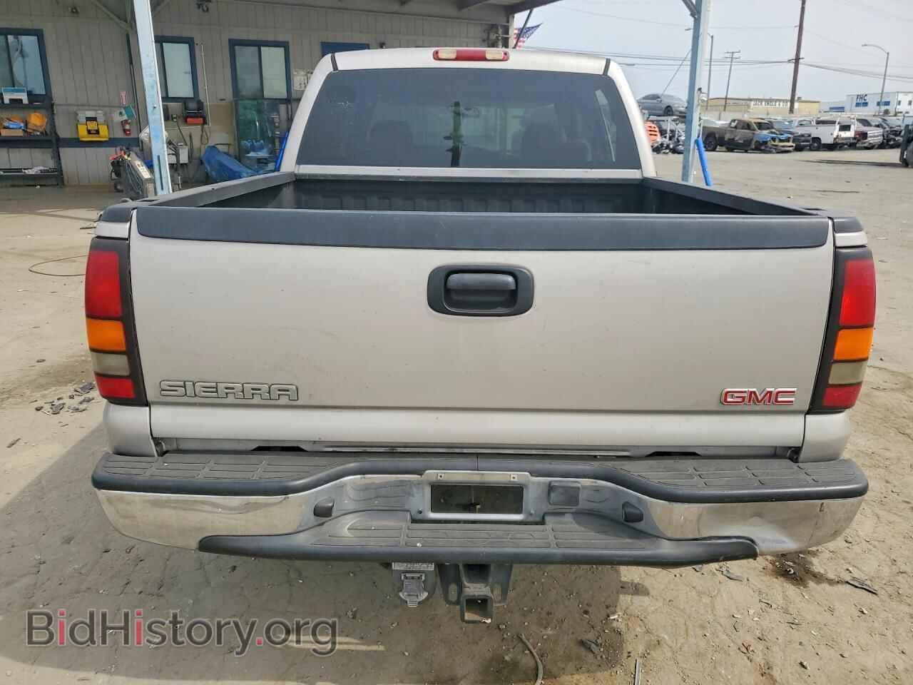 2005 GMC SIERRA - VIN: 2GTEC13T151140465 - Фото 6
