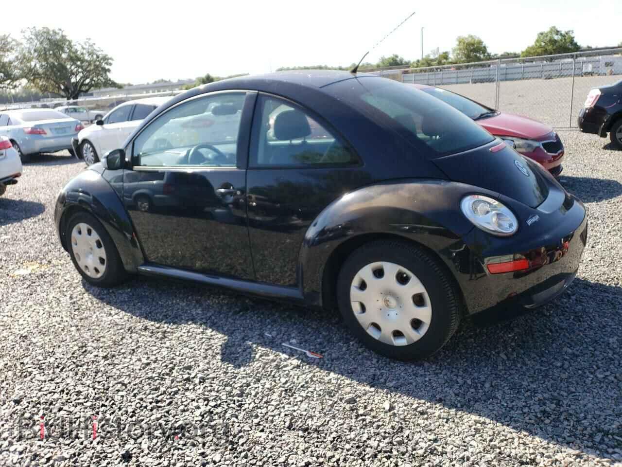 2010 VOLKSWAGEN BEETLE - VIN: 3VWPW3AG9AM005168 - Фото 2