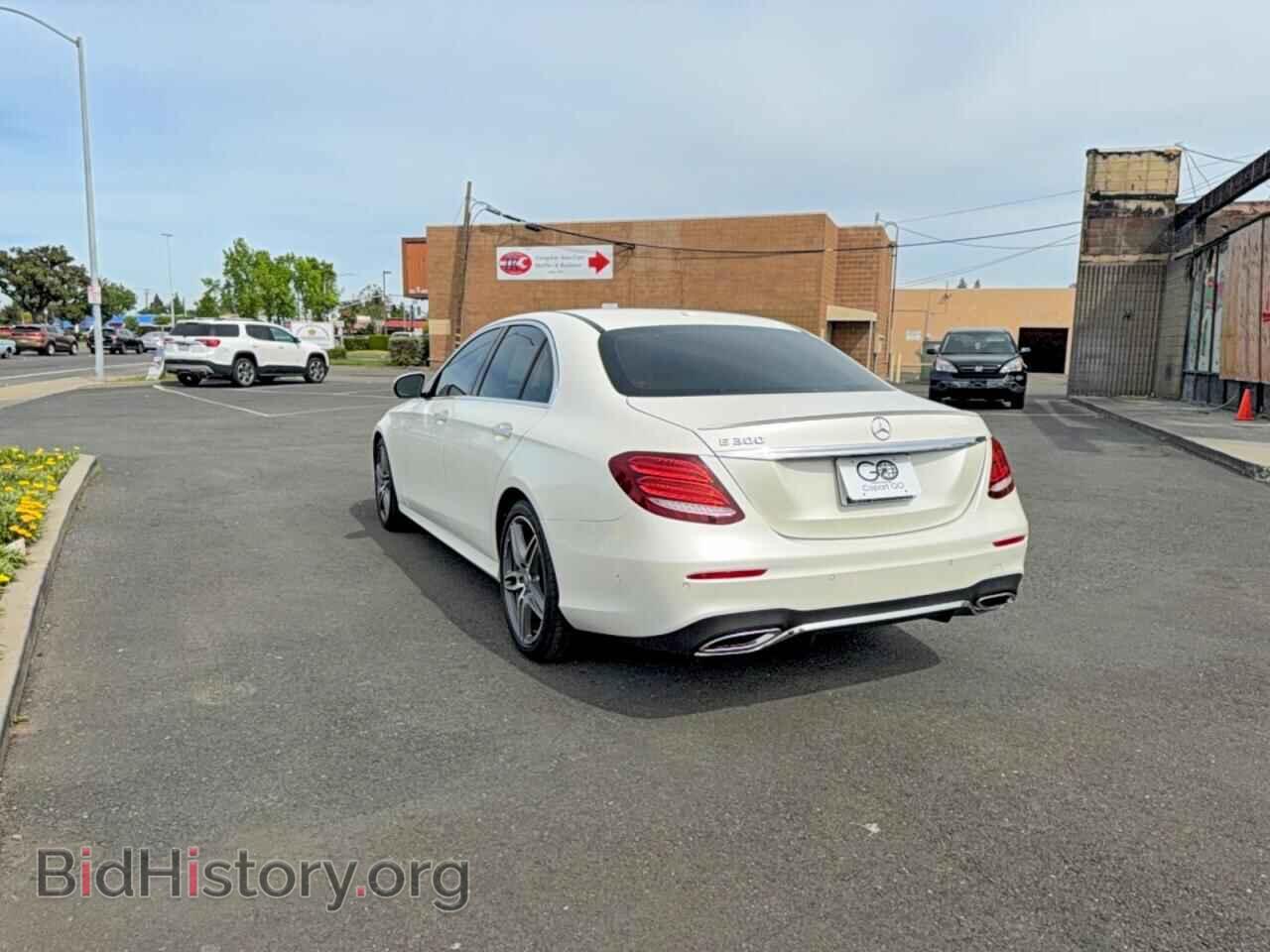 2017 MERCEDES-BENZ E-CLASS - VIN: WDDZF4JB7HA218901 - Фото 3