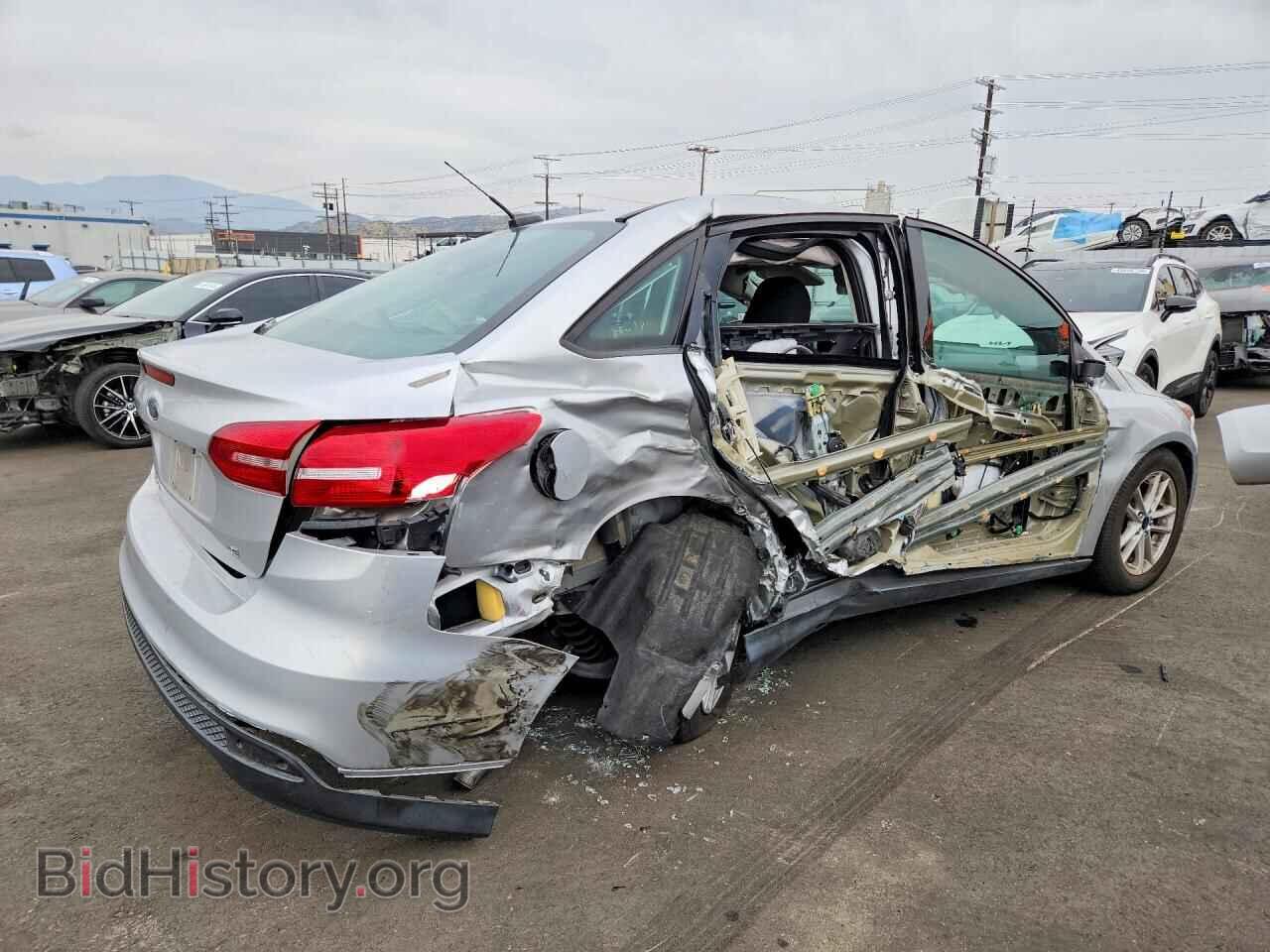 2017 FORD FOCUS - VIN: 1FADP3F26HL296052 - Фото 3