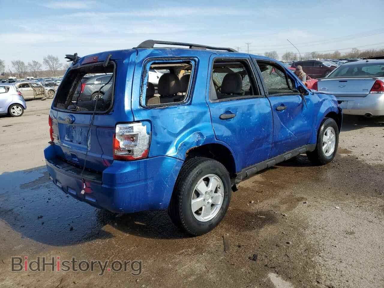 2011 FORD ESCAPE - VIN: 1FMCU0D73BKB20449 - Фото 3