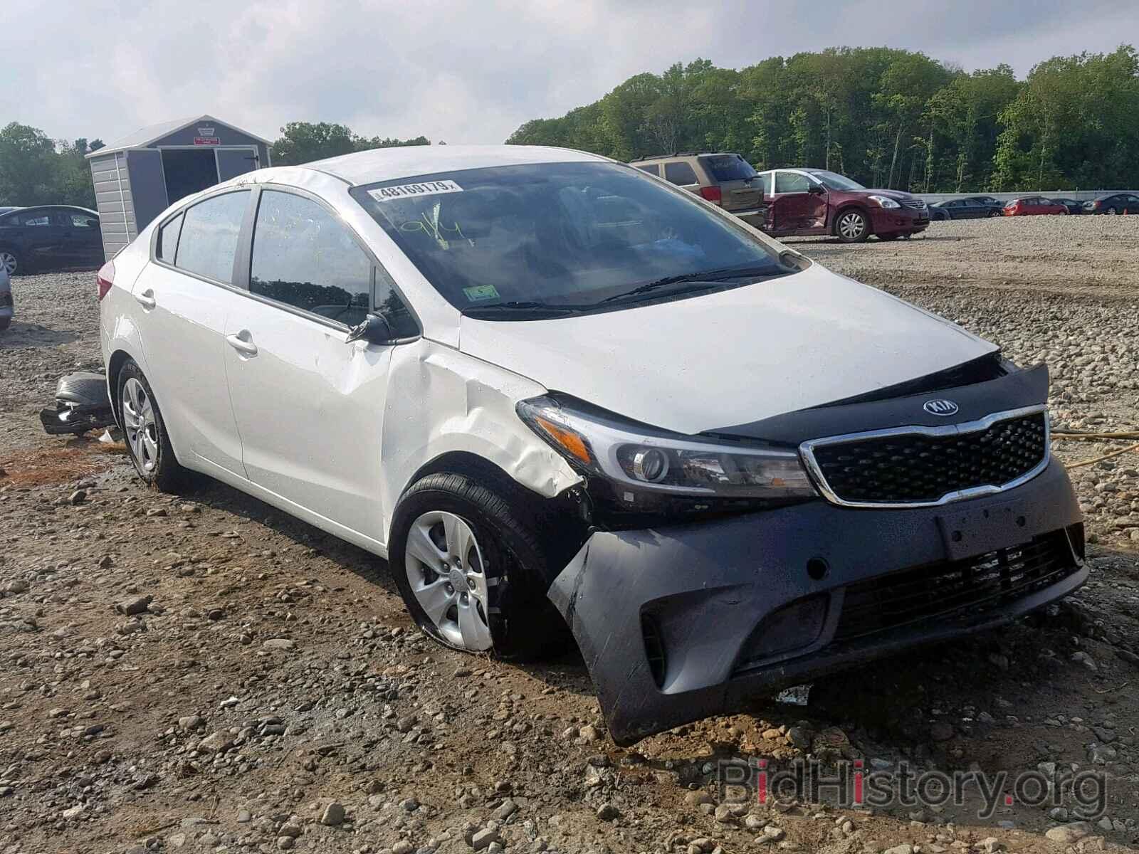 Photo 3KPFK4A78JE166864 - KIA FORTE LX 2018