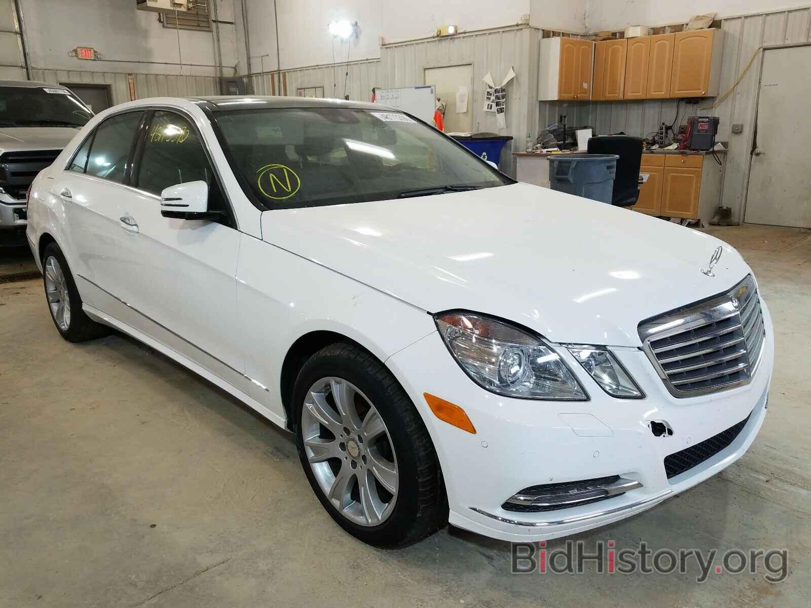 Photo WDDHF8JB9DA739941 - MERCEDES-BENZ E CLASS 2013