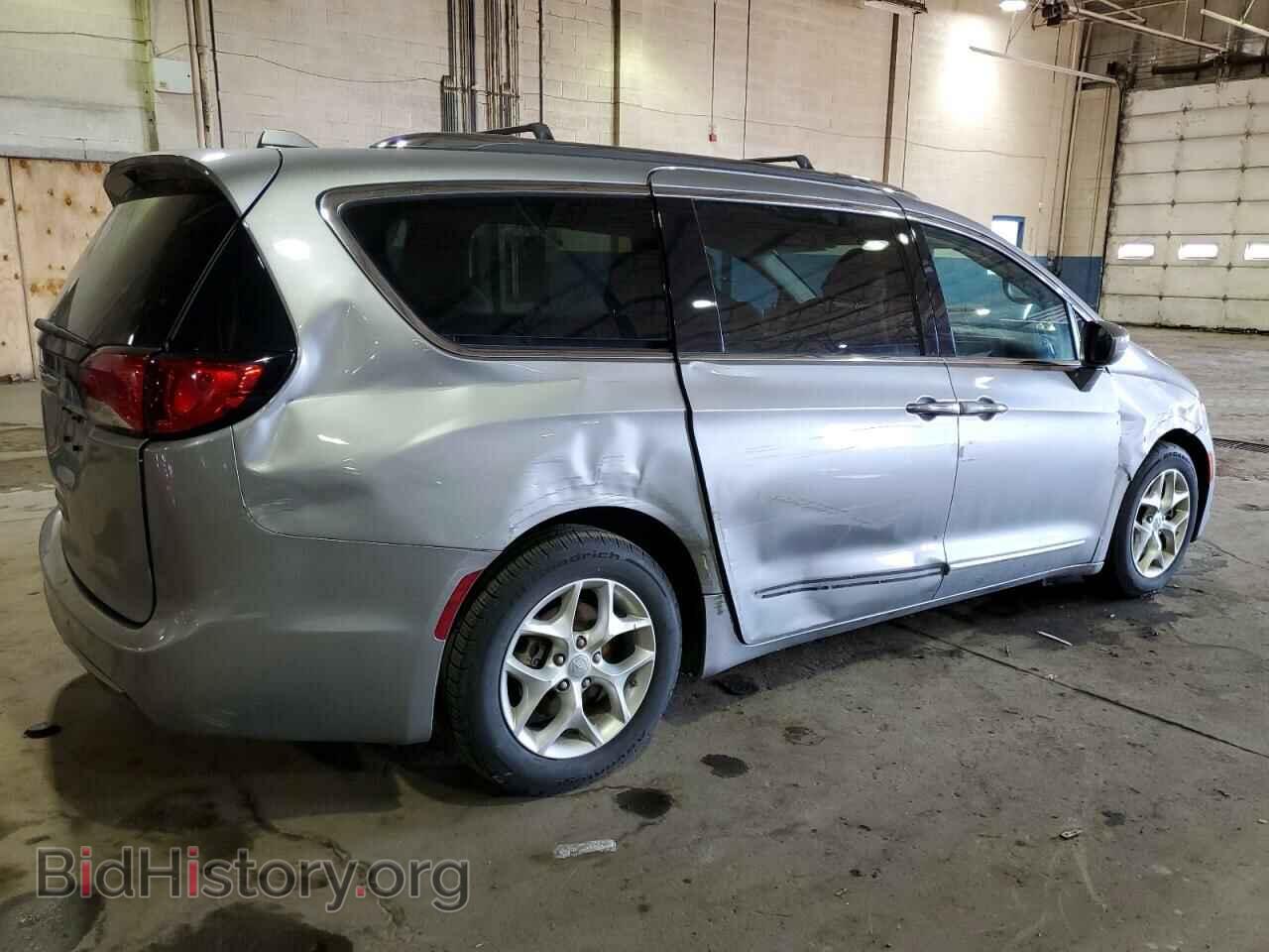 2018 CHRYSLER PACIFICA - VIN: 2C4RC1BG2JR128357 - Фото 3