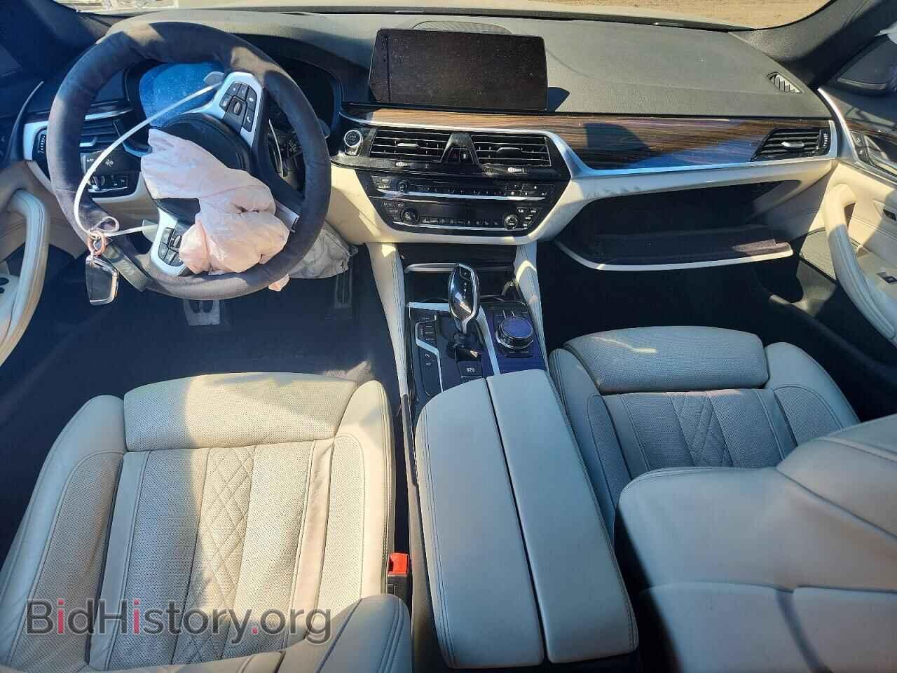 2019 BMW 5 SERIES - VIN: WBAJE7C56KWW34979 - Фото 8