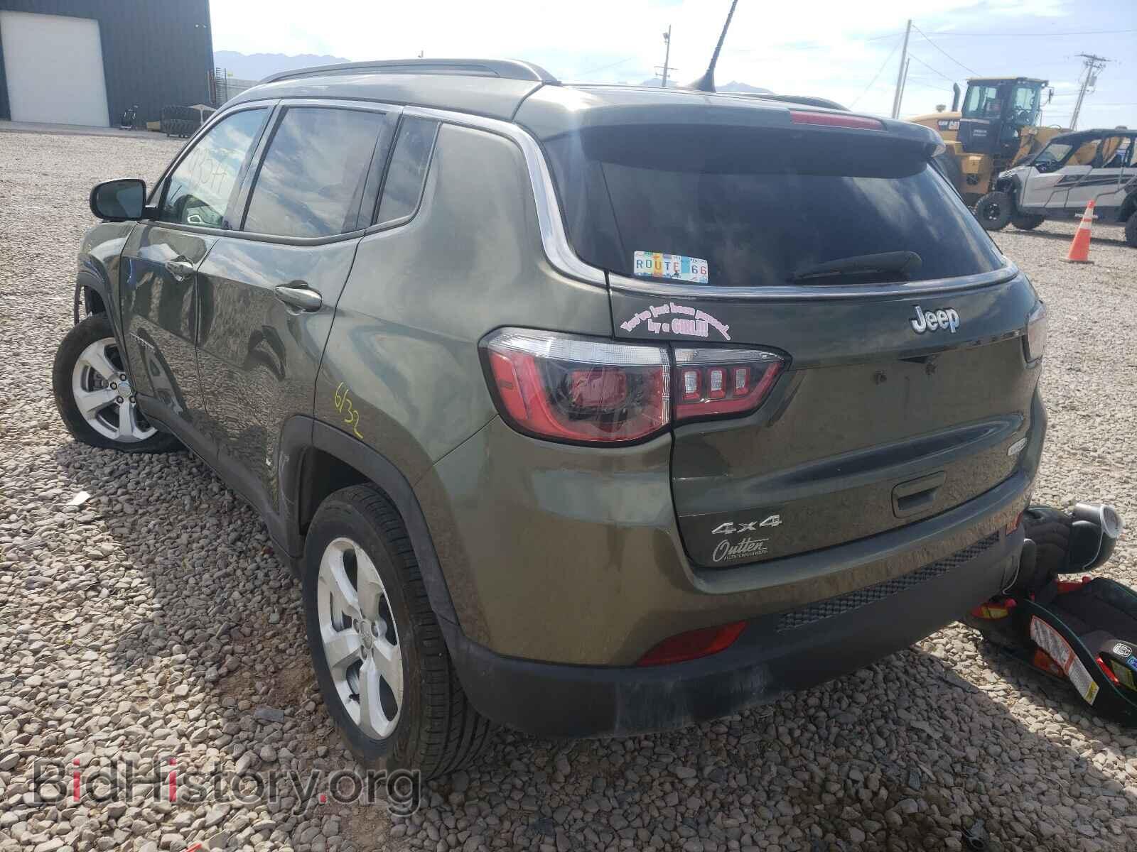 2019 JEEP COMPASS - VIN: 3C4NJDBB6KT812823 - Фото 3
