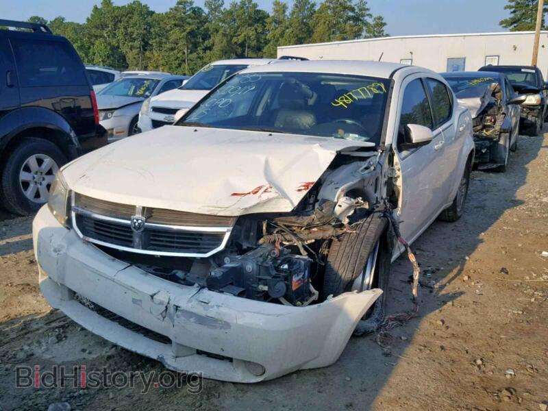 2010 Dodge AVENGER (VIN 1B3CC5FB0AN135785) — фото 2 из 10