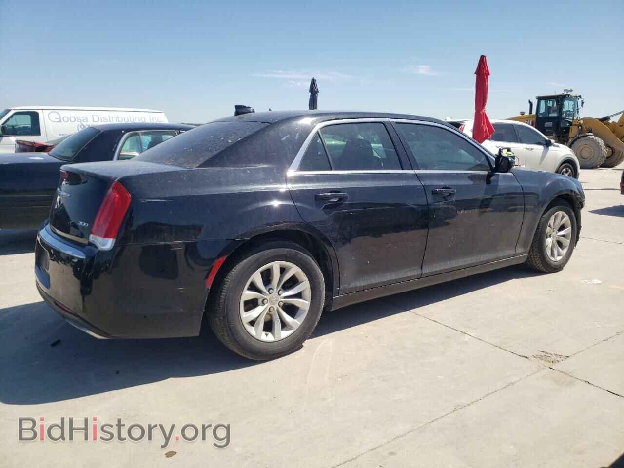 2015 CHRYSLER 300 - VIN: 2C3CCAAG2FH802435 - Photo 3