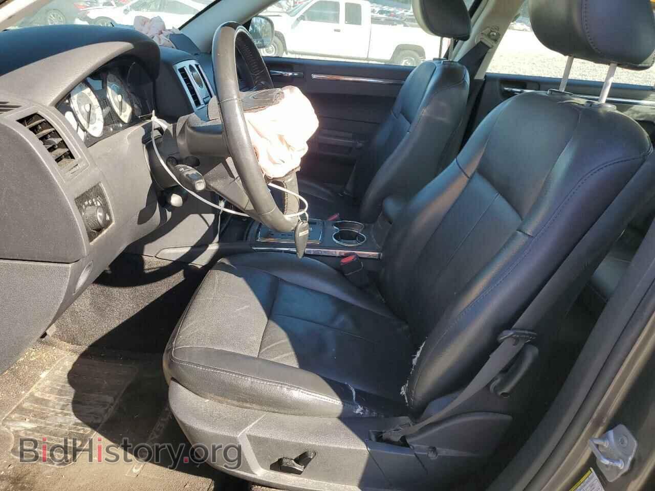 2010 CHRYSLER 300 - VIN: 2C3CA5CV9AH206496 - Фото 7