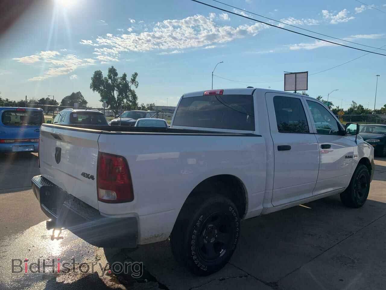 2010 DODGE RAM 1500 - VIN: 1D7RV1CT2AS198399 - Фото 4