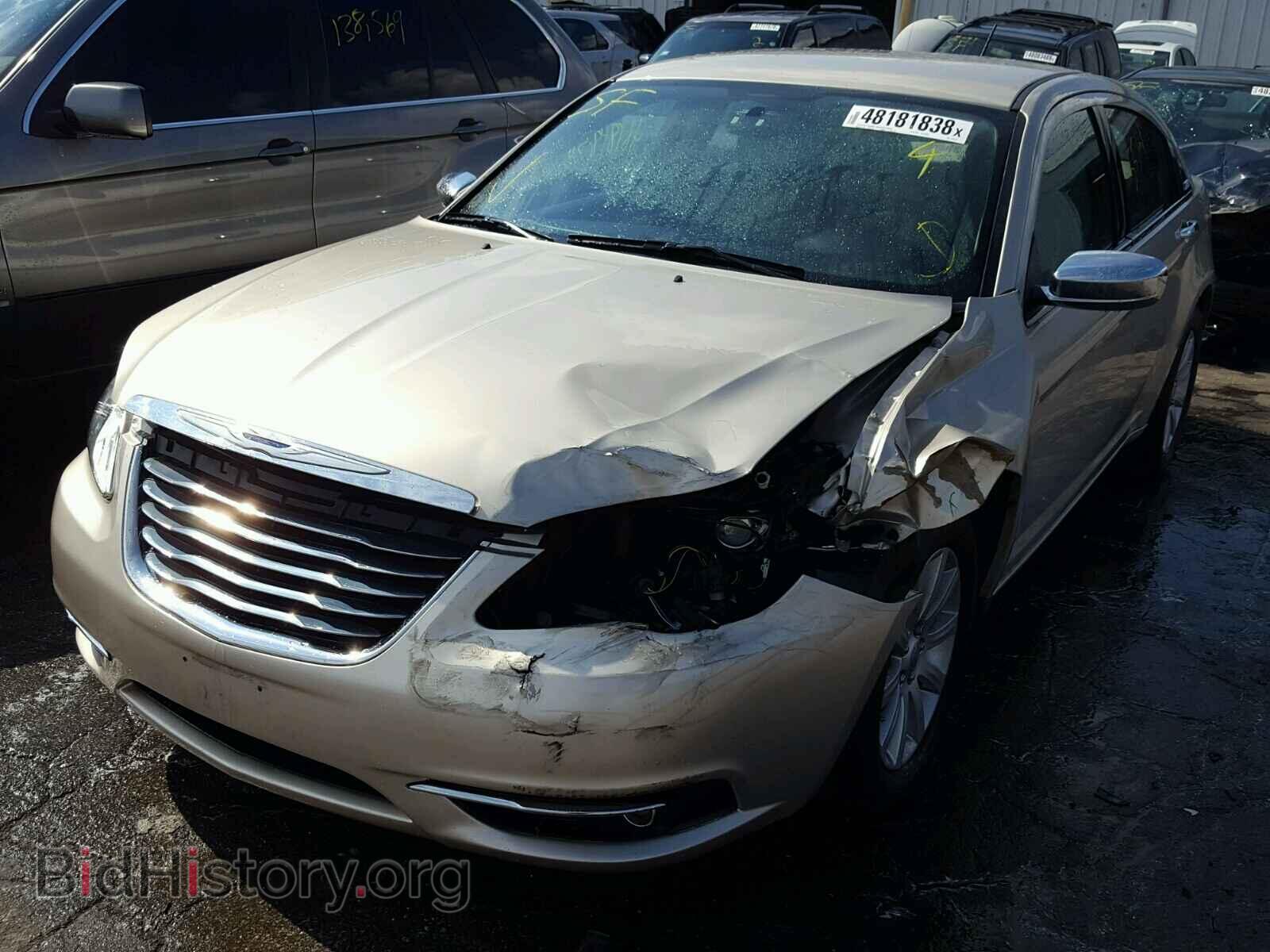 2013 CHRYSLER 200 - VIN: 1C3CCBCG1DN657170 - Photo 2