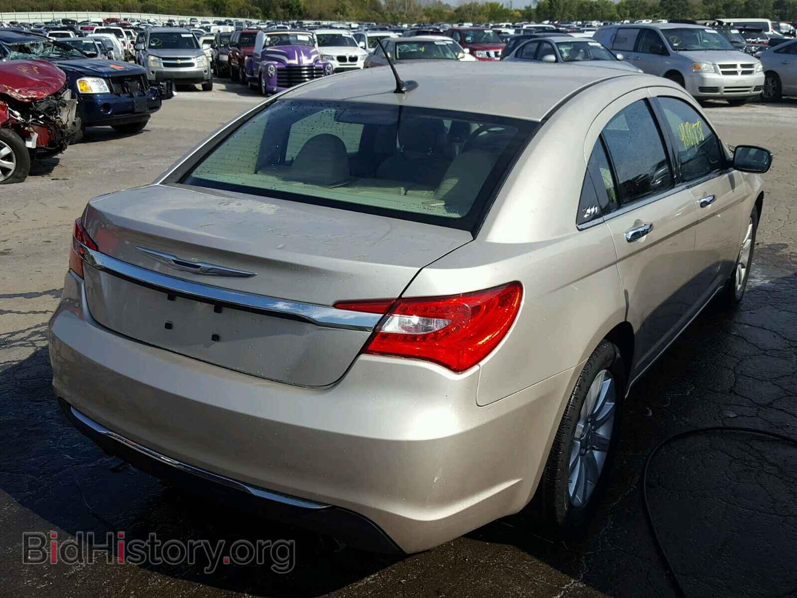 2013 CHRYSLER 200 - VIN: 1C3CCBCG1DN657170 - Photo 4