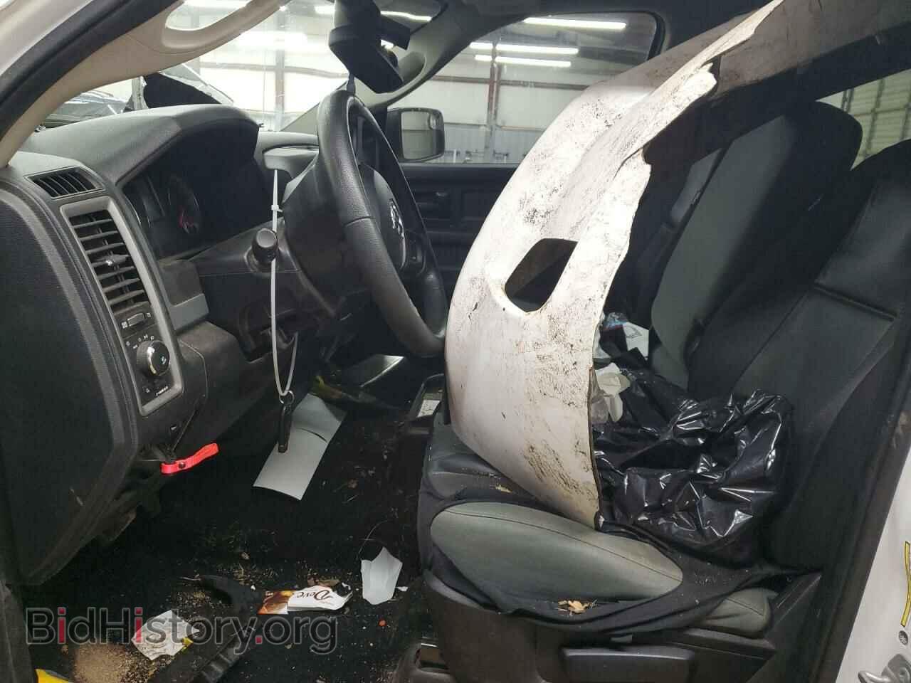 2016 RAM 1500 - VIN: 3C6RR7KT1GG112302 - Фото 7