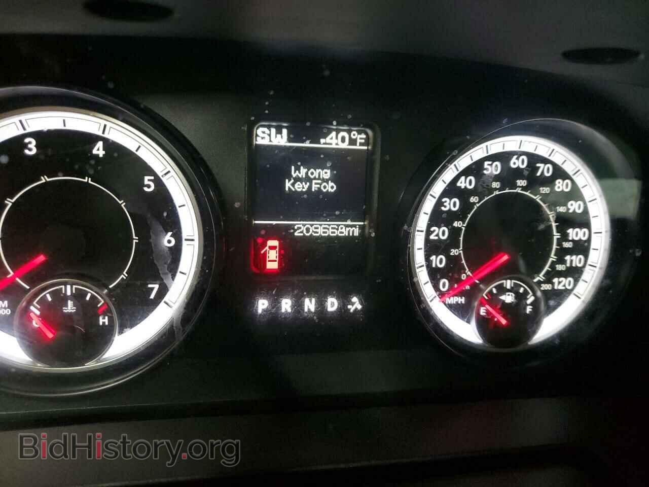 2016 RAM 1500 - VIN: 3C6RR7KT1GG112302 - Фото 9