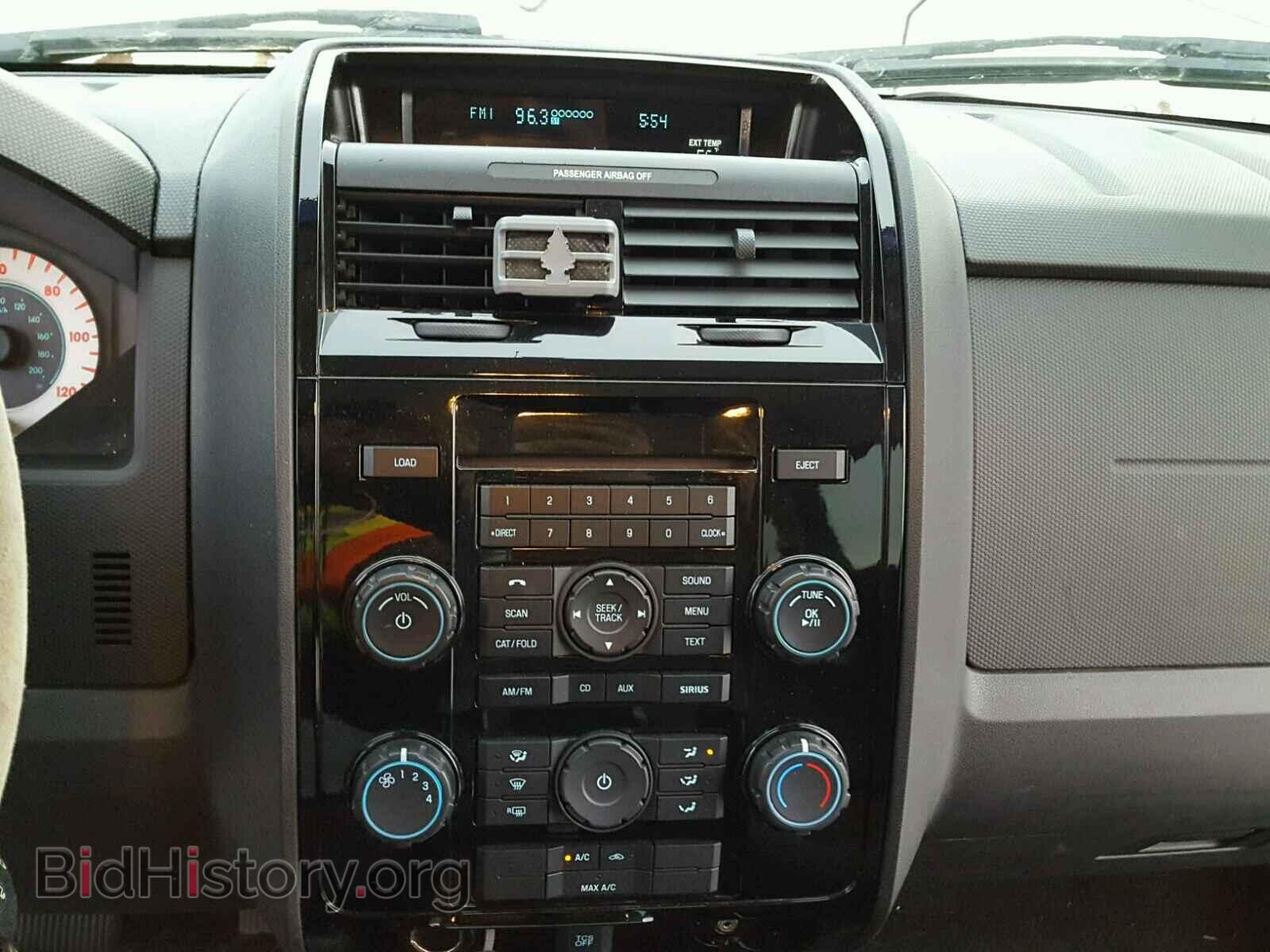2011 MAZDA TRIBUTE - VIN: 4F2CY0C76BKM04698 - Фото 9