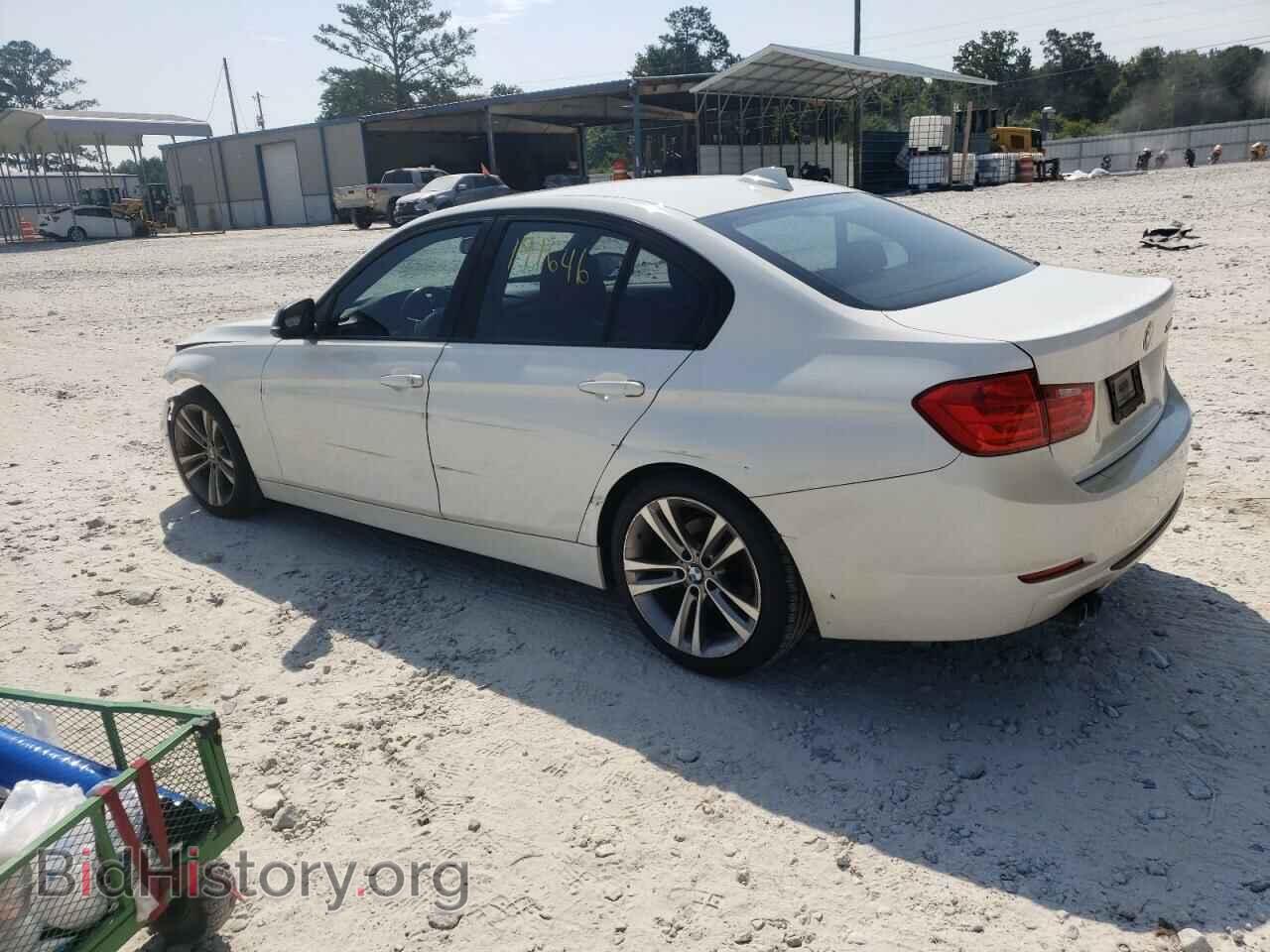 2012 BMW 3 SERIES - VIN: WBA3A5C57CF349072 - Фото 3