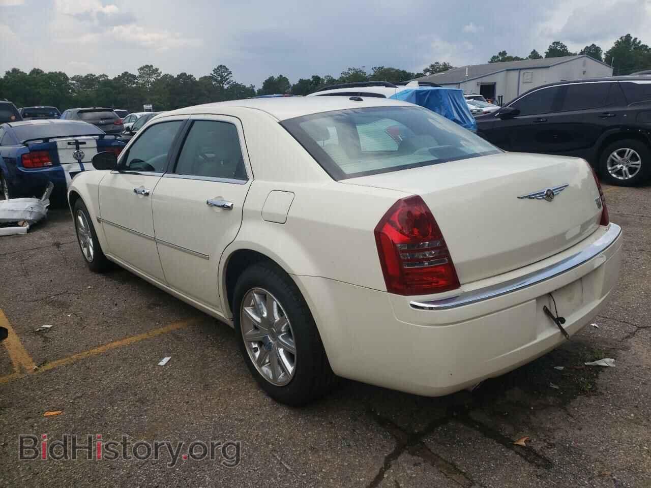 2007 CHRYSLER 300 - VIN: 2C3KA63H27H702406 - Фото 3