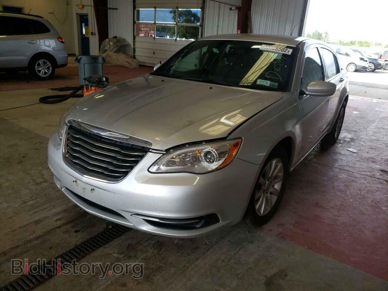 2011 CHRYSLER 200 - VIN: 1C3BC1FB9BN512087 - Фото 2