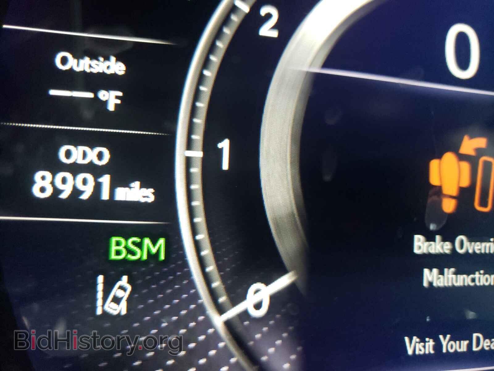 2019 LEXUS LS500 - VIN: JTHB51FF8K5009366 - Photo 8