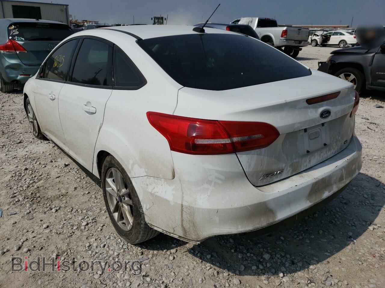 2017 FORD FOCUS - VIN: 1FADP3F28HL307536 - Фото 3