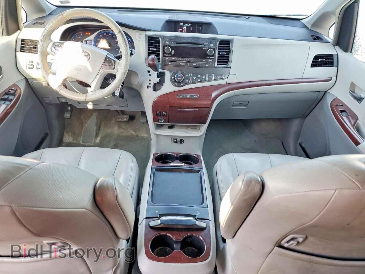 2011 TOYOTA SIENNA - VIN: 5TDYK3DC7BS173713 - Фото 8
