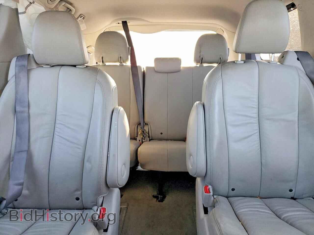 2011 TOYOTA SIENNA - VIN: 5TDYK3DC7BS173713 - Фото 10